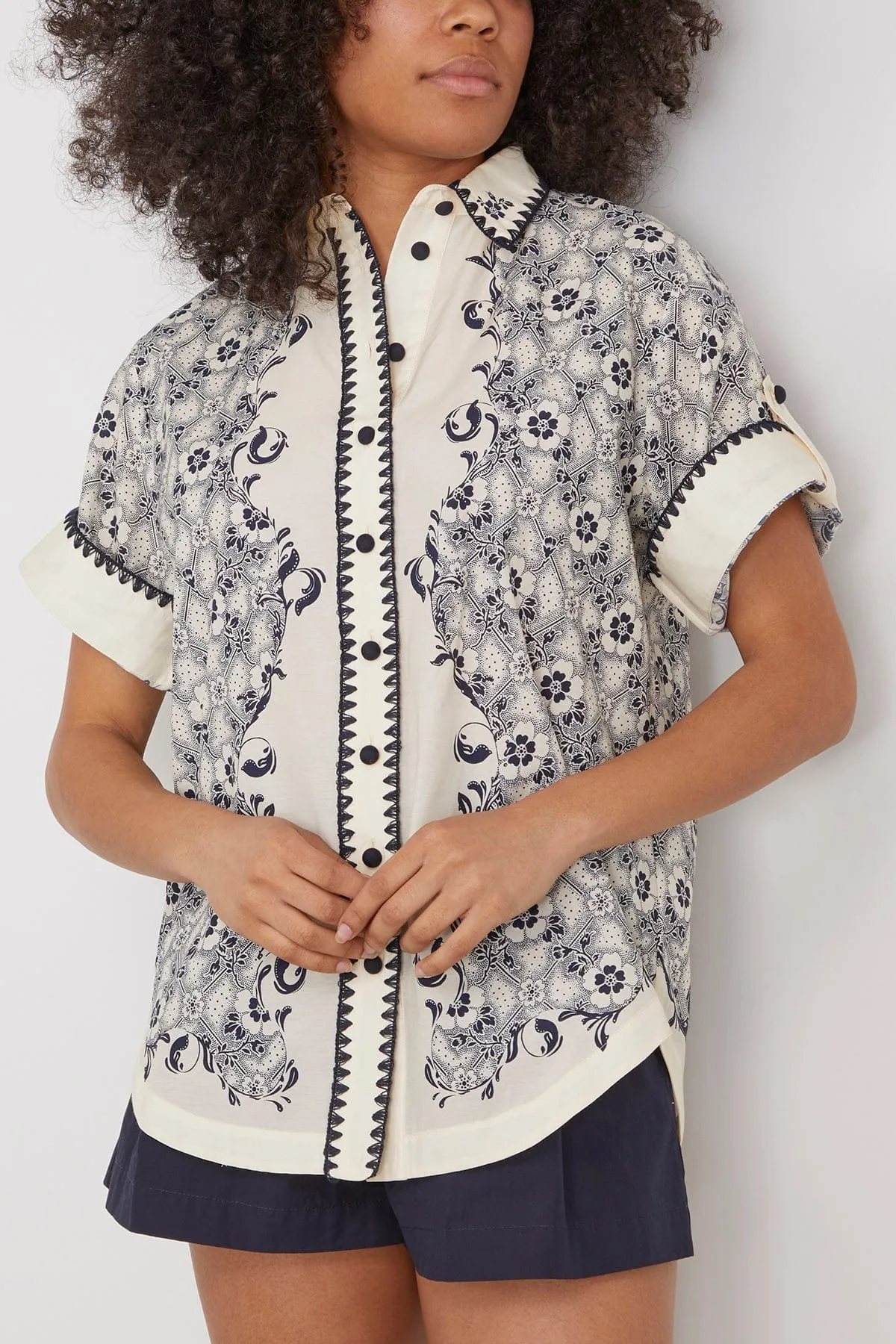 Airlie Shirt in Navy/Cream