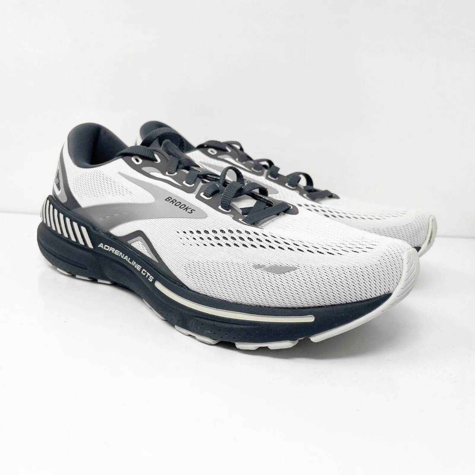 Brooks Mens Adrenaline GTS 23 1103912E065 Gray Running Shoes Sneakers Size 9 2E