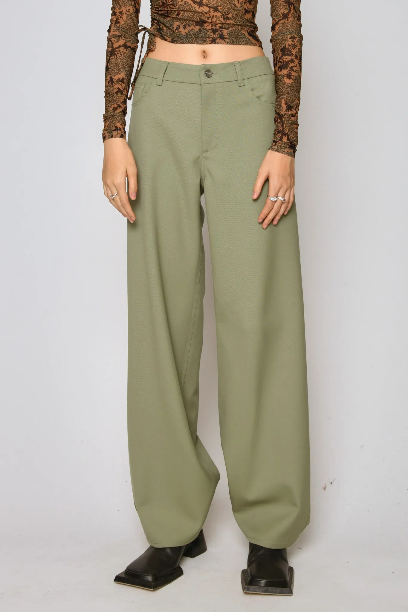 Leva Pants