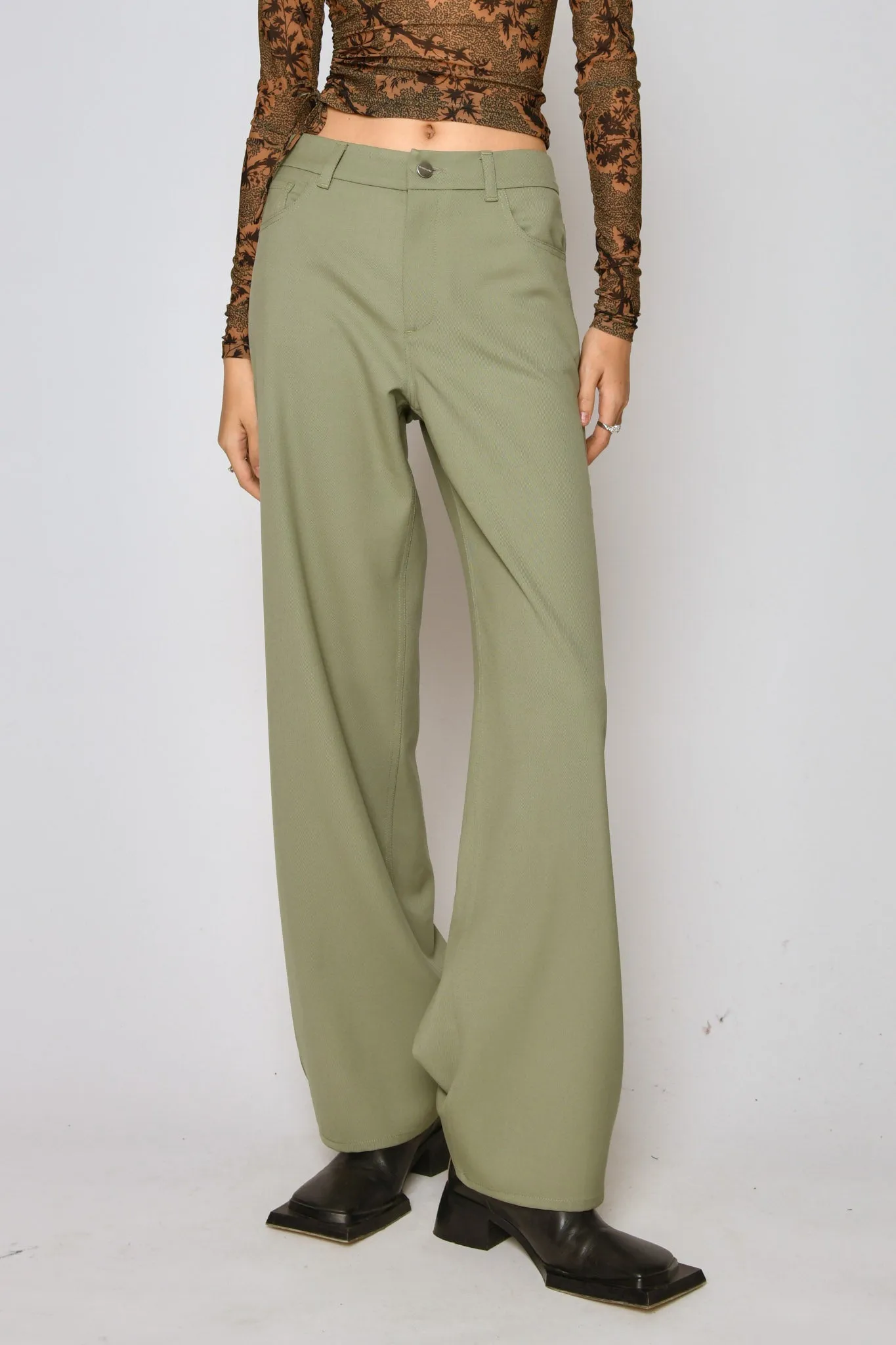 Leva Pants