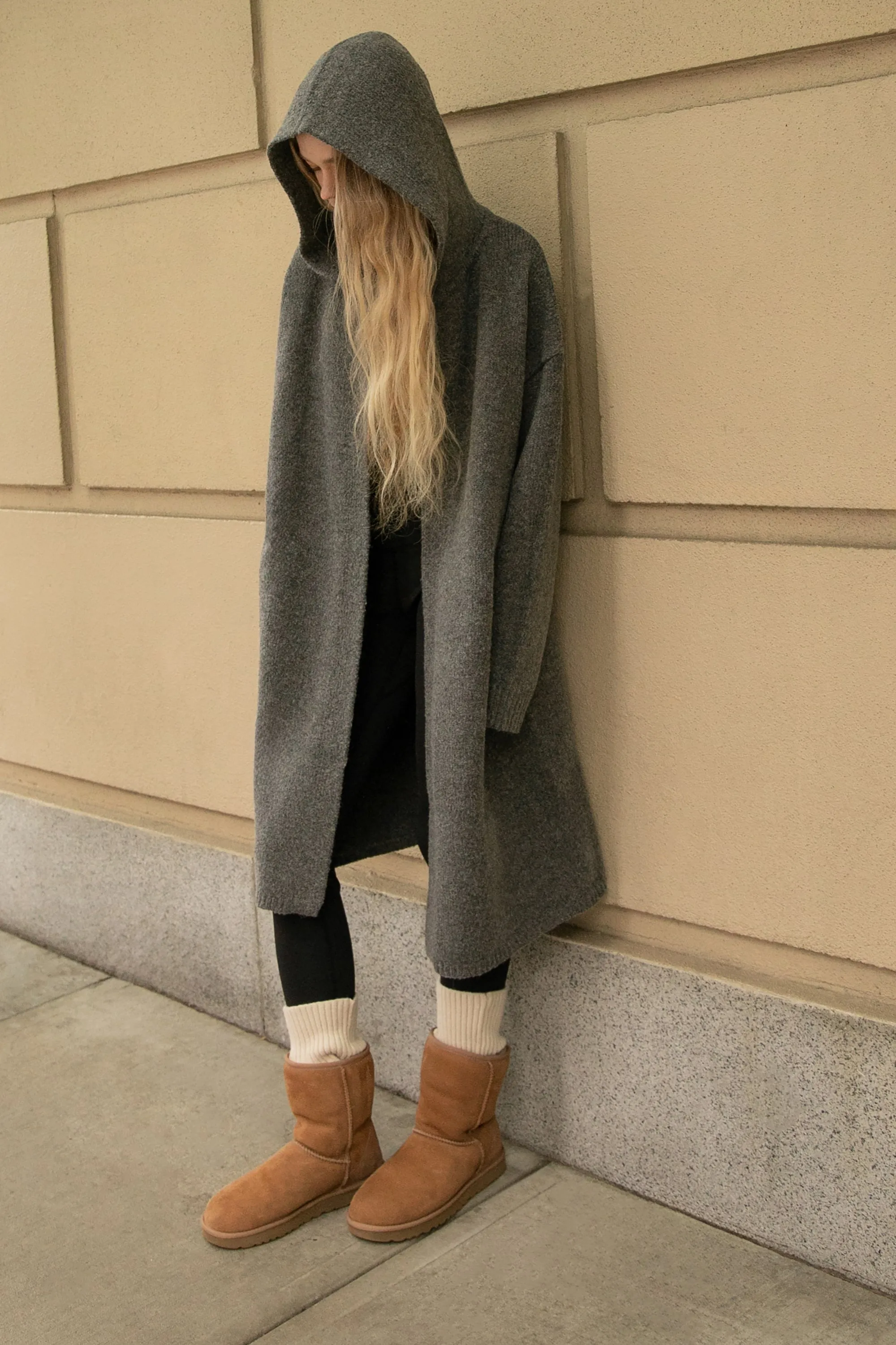 LONG CARDIGAN WITH HOODIE