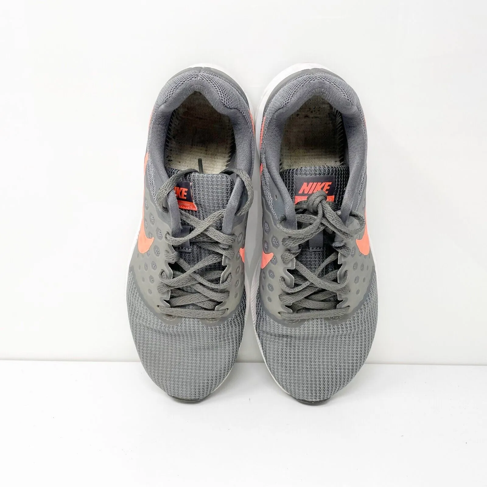 Nike Womens Downshifter 7 881585-001 Gray Running Shoes Sneakers Size 7.5 W