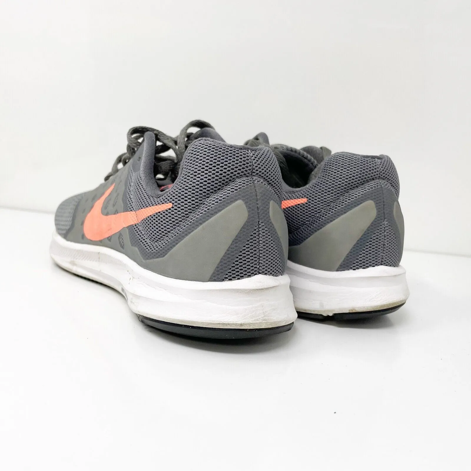 Nike Womens Downshifter 7 881585-001 Gray Running Shoes Sneakers Size 7.5 W