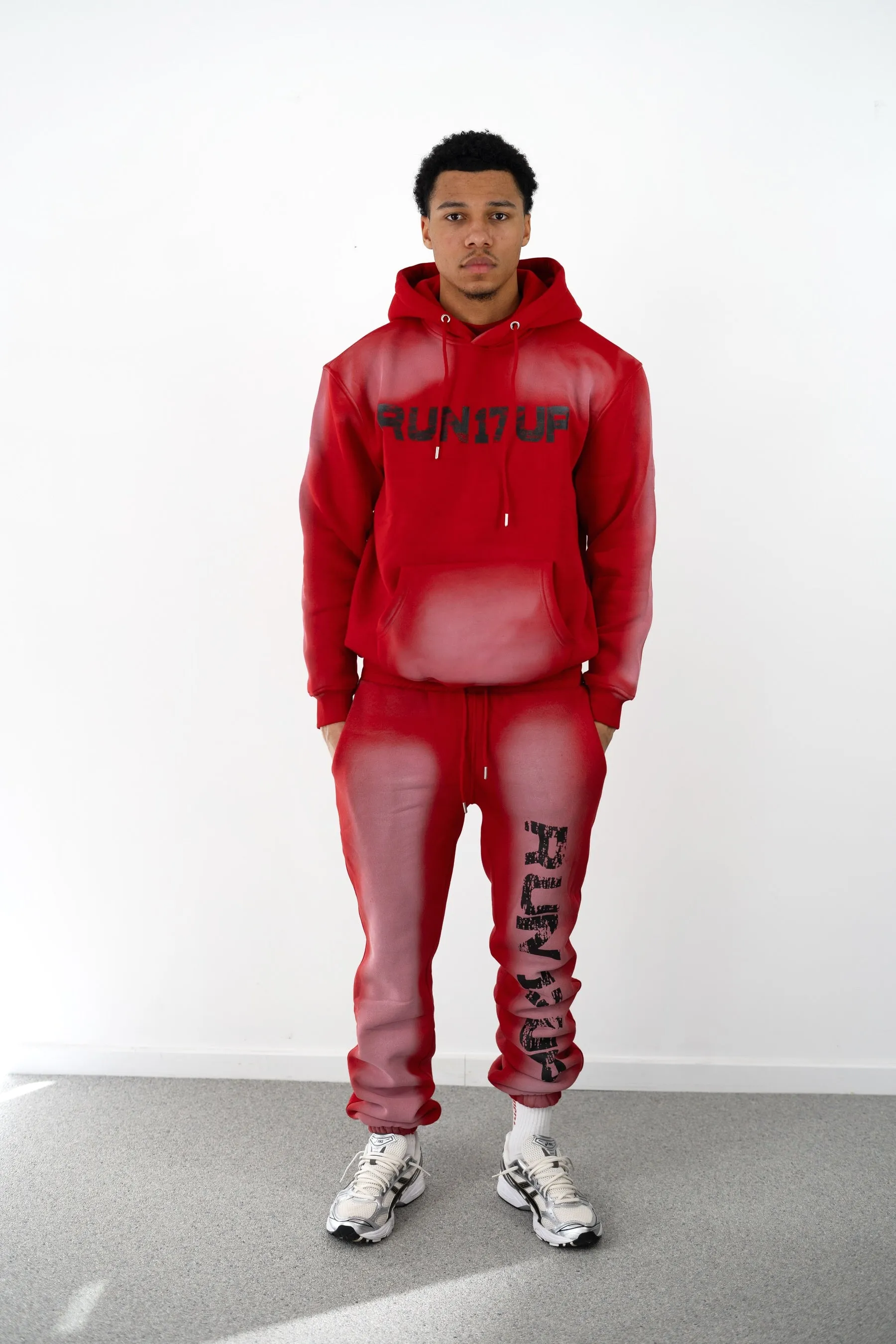 Run 17 Up Red Spray Print Pants