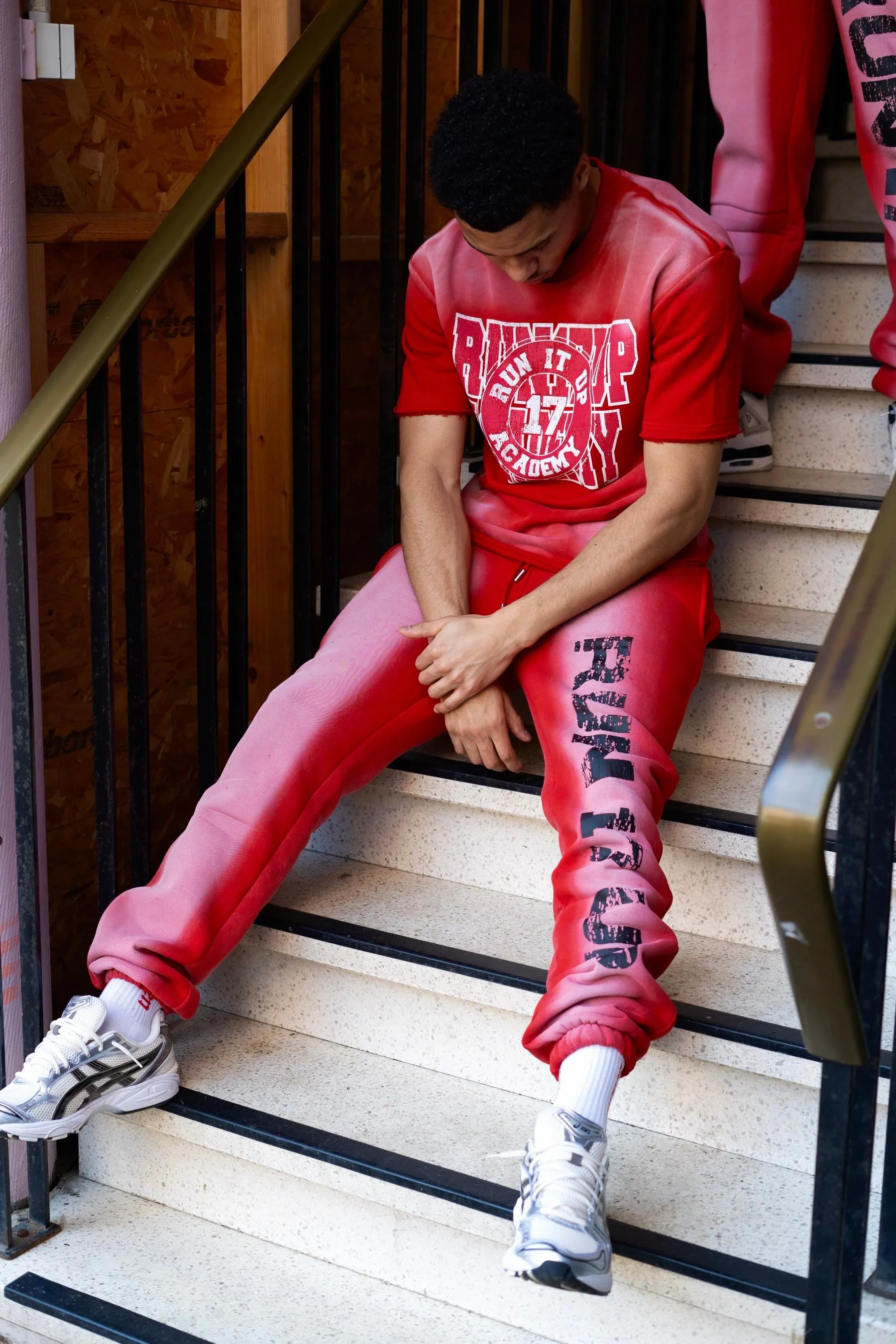 Run 17 Up Red Spray Print Pants