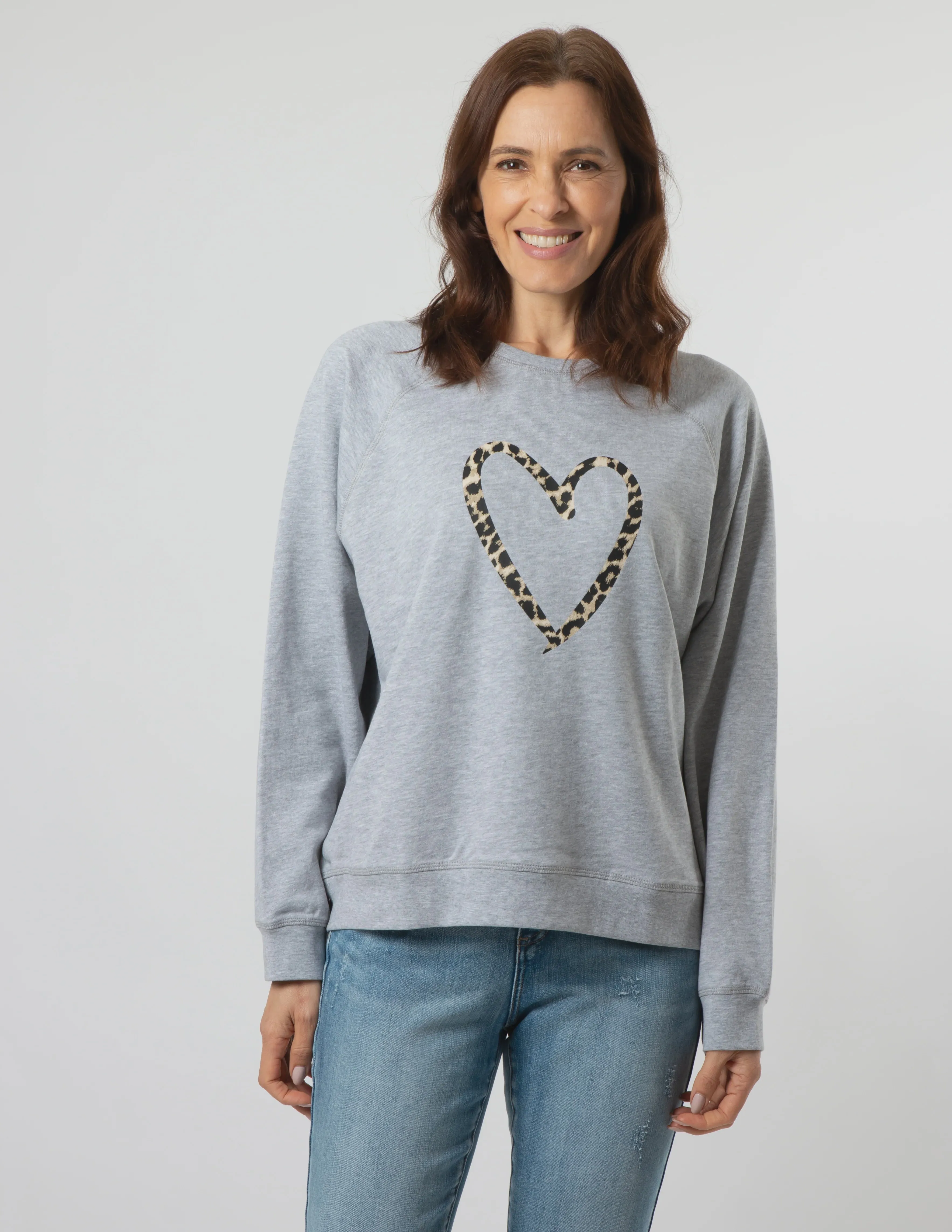 STELLA & GEMMA SWEATER EVERYDAY GREY LEOPARD HEART SGSW8199