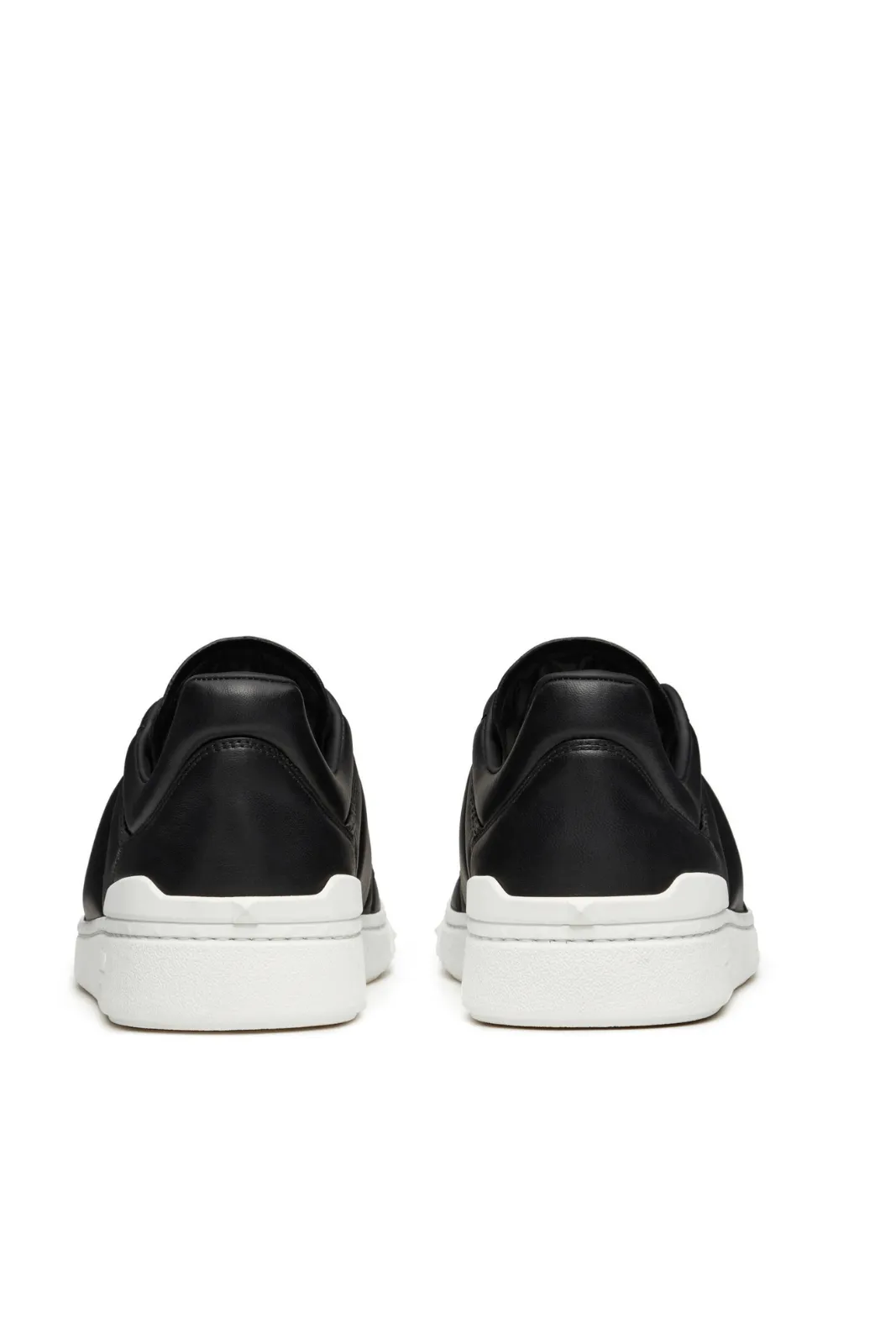 Valentino Garavani Black leather Upvillage sneakers