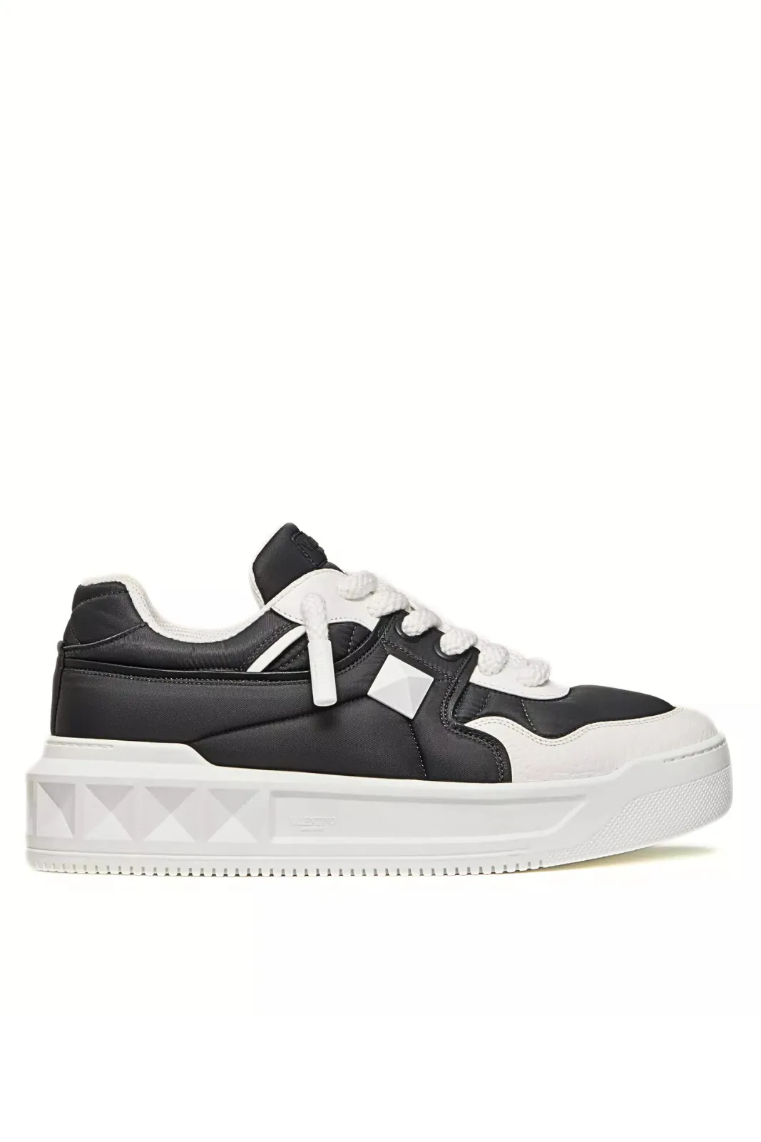 Valentino Garavani Sneakers One Stud XL Black White