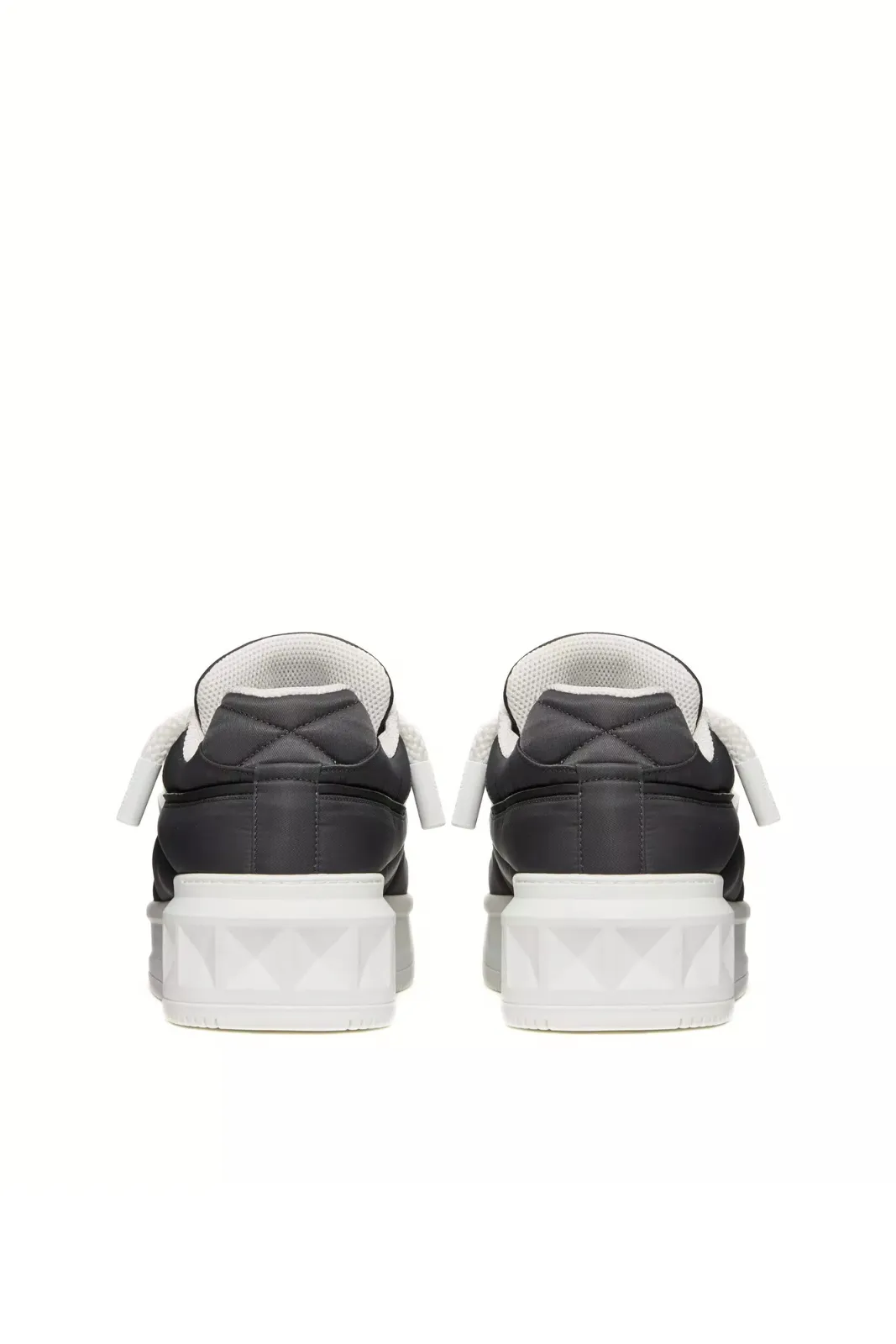 Valentino Garavani Sneakers One Stud XL Black White